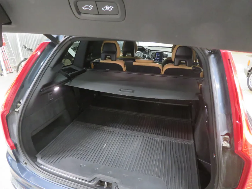 aa Volvo XC90 7K AWD Inscription T6