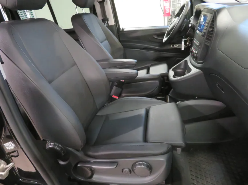 aa Mercedes-Benz Vito 4Matic Mixto A2 N1 119CDI