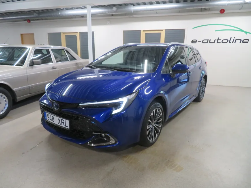 aa Toyota Corolla Touring Sports Active Plus Hybrid