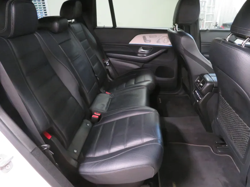 aa Mercedes-Benz GLS 400 D 4Matic